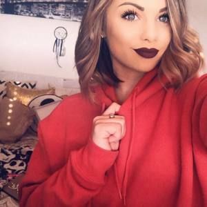 Meet your Posher, Carly